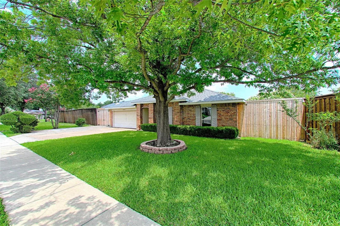 Photo of 2511 Via Avenida