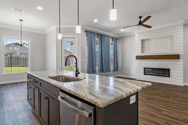 Photo of 1806 Forestdale