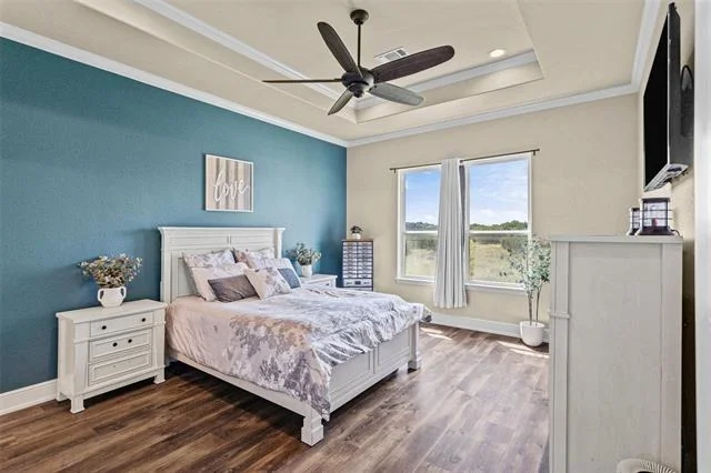 Photo of 1064 Eagles Bluff Drive