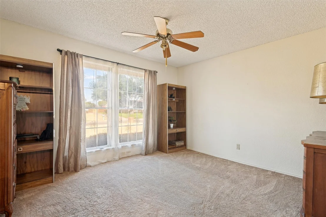 Photo of 508 Estate Lane