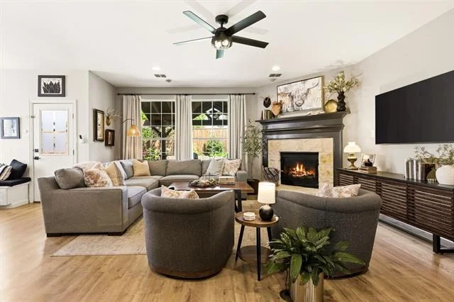 Photo of 404 Fairway Bluff Drive