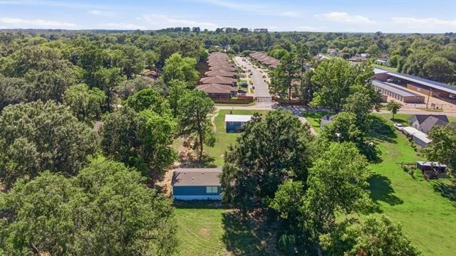 Photo of 2621 Cotten Road