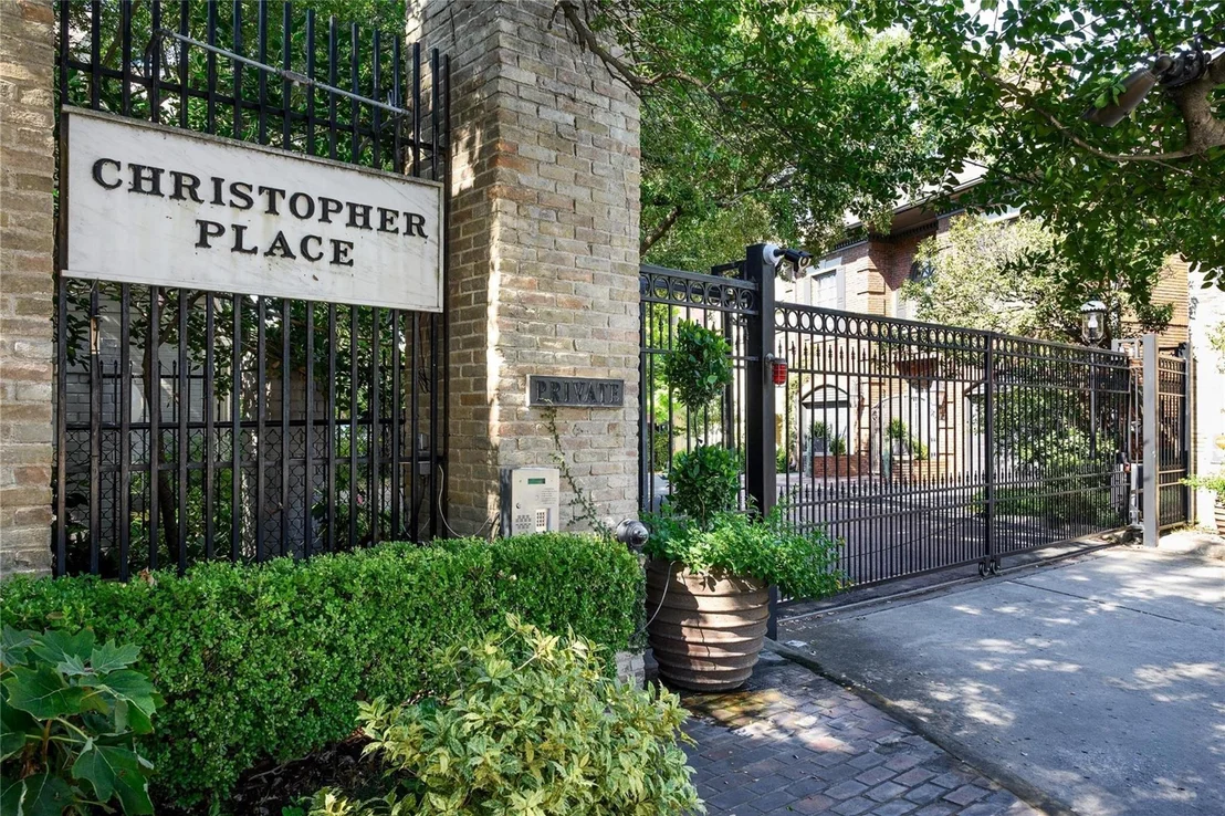 Photo of 4650 Christopher Place