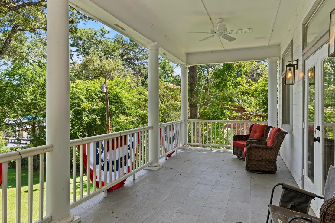 Photo of 18630 Eastside Road
