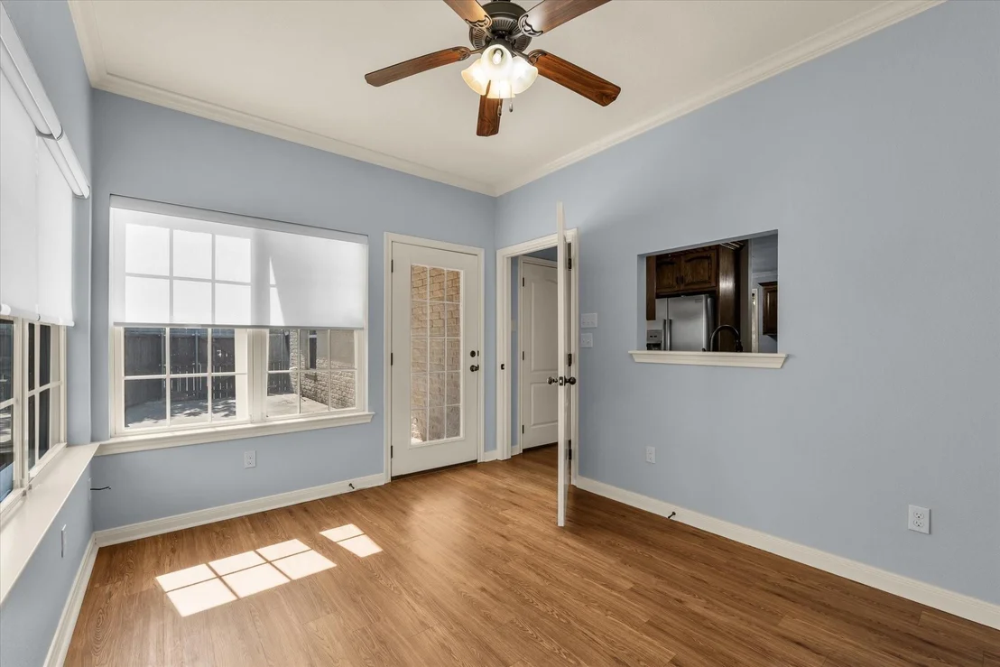 Photo of 32 North Shore Circle