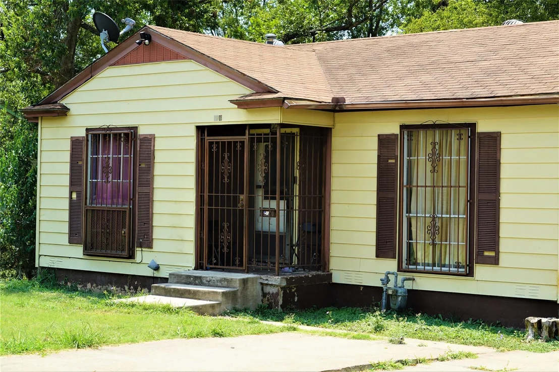 Photo of 806 Duncan Avenue