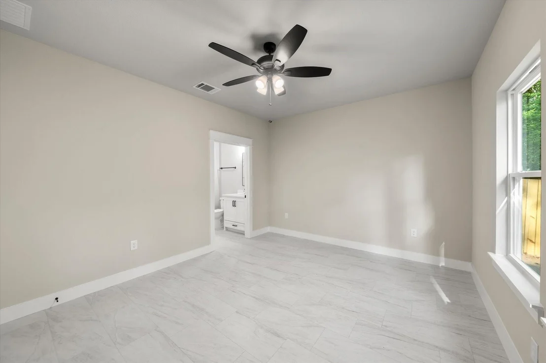 Photo of 114 Granada Street