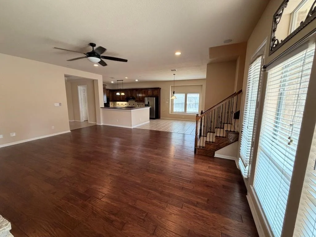 Photo of 2185 Clubview Drive