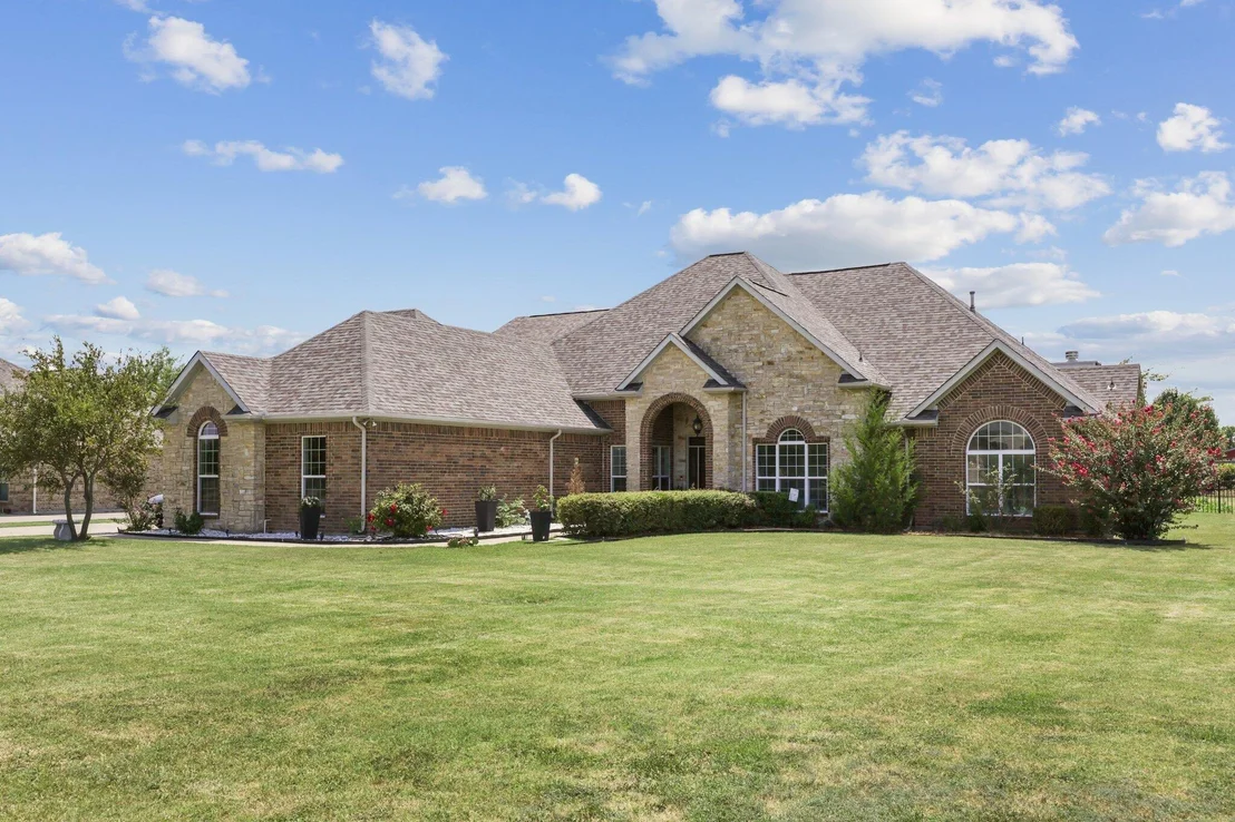 Photo of 15144 Delaney Lane
