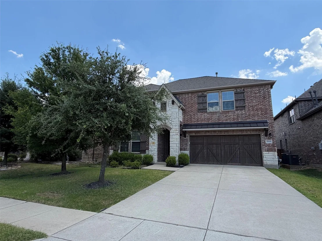 Photo of 2844 Hackberry Creek Trail