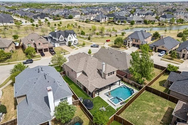 Photo of 1504 Grove Drive