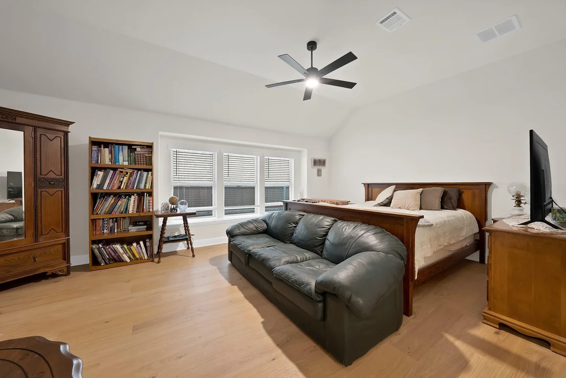 Photo of 1521 Alexander Drive
