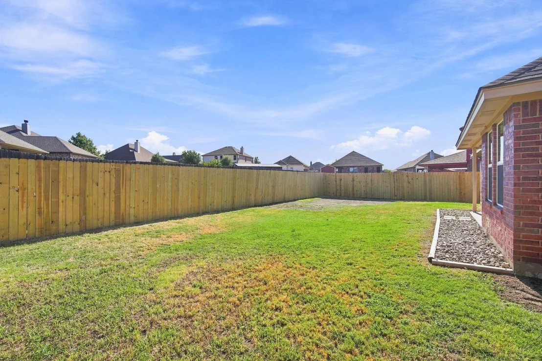 Photo of 1720 Lakeway Drive