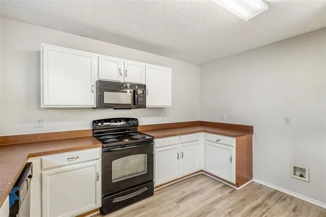 Photo of 7845 Whitney Lane