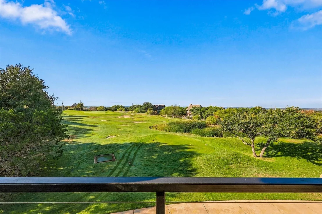 Photo of 125 Oyster Bay