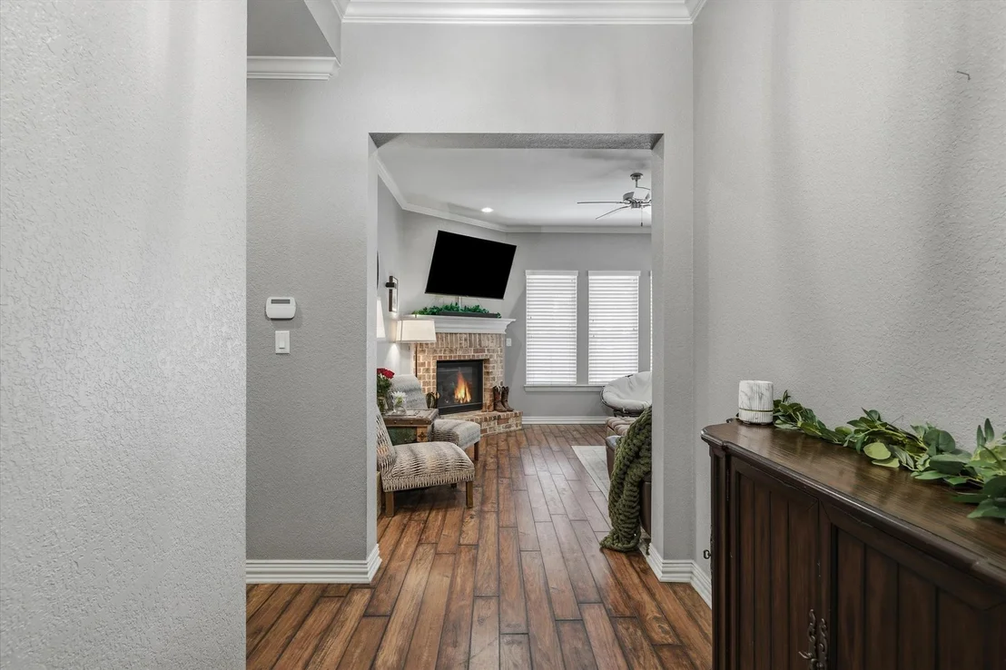 Photo of 3123 Oak Bend