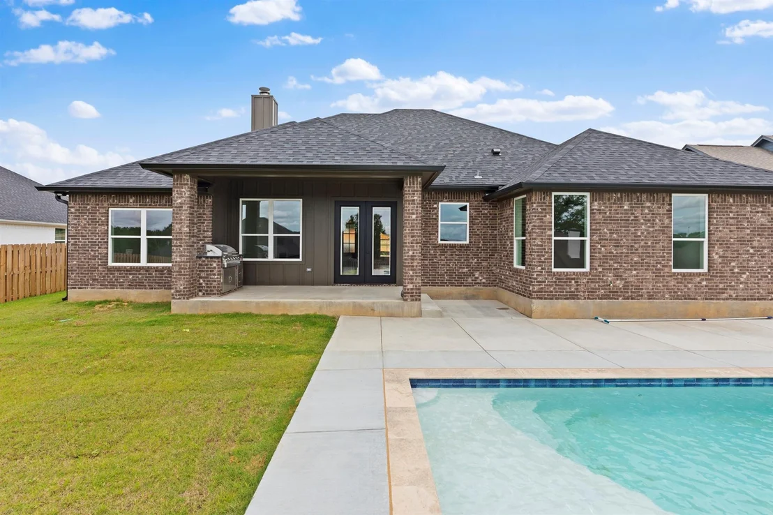 Photo of 16417 Clearview Drive