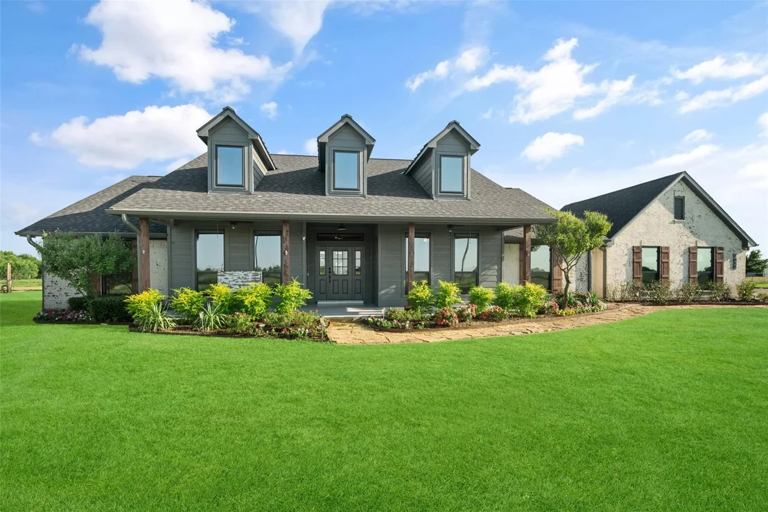 Photo of 1019 Vaughan Lane