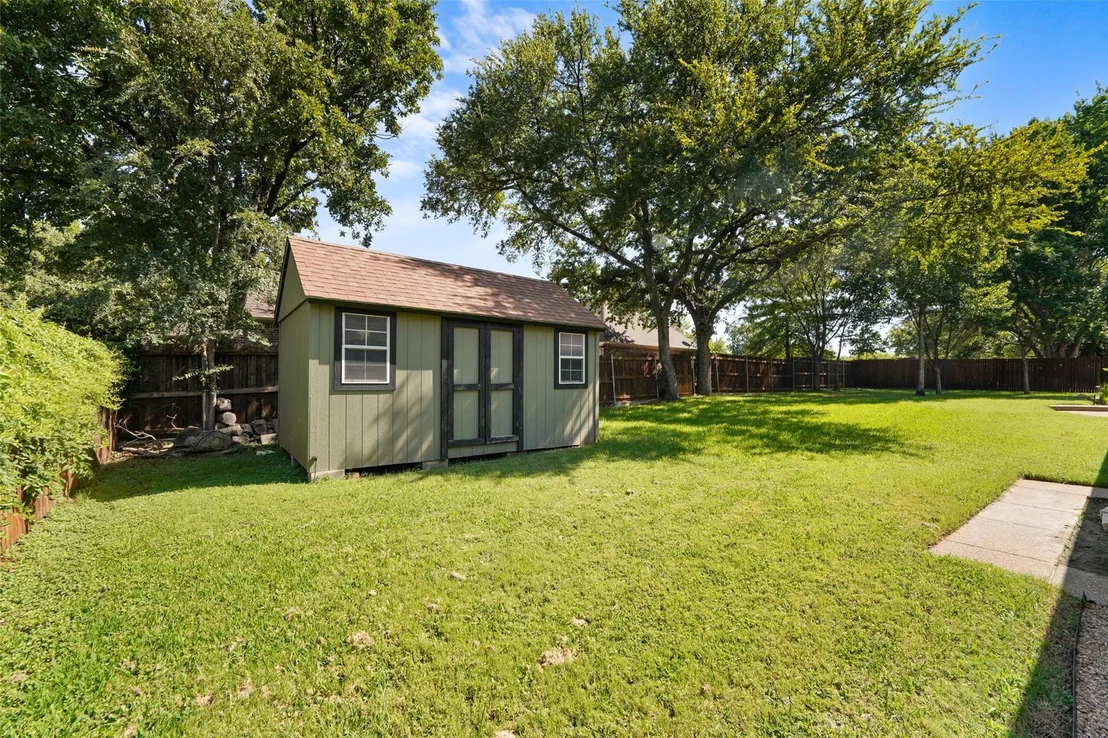 Photo of 1417 Sylvan Drive