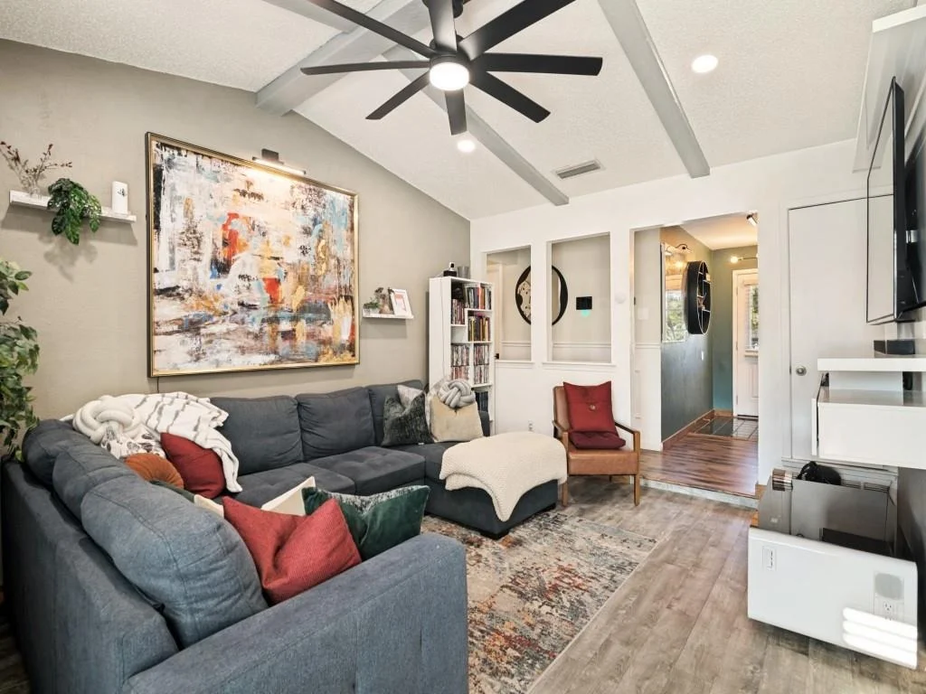 Photo of 736 Melinda Drive