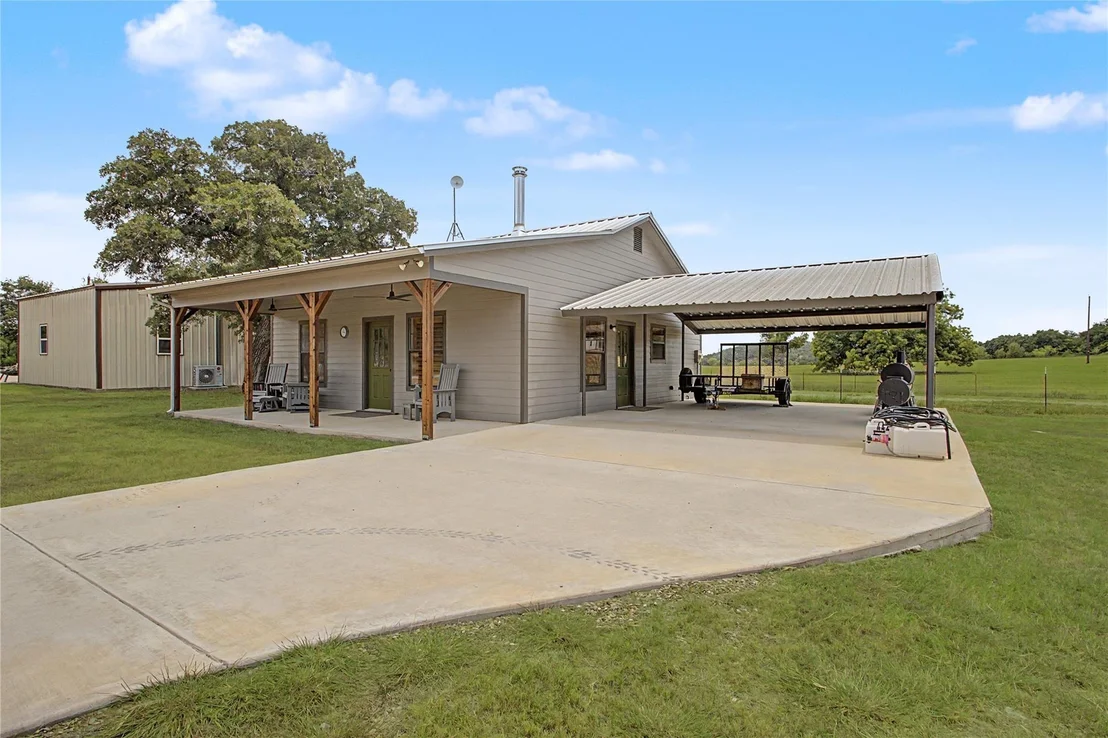 Photo of 2728 S Fm 129