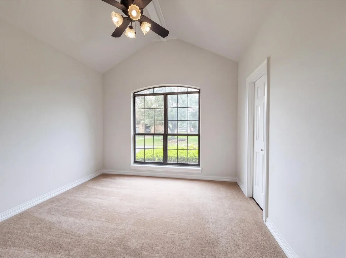 Photo of 2405 Castle Rock Road