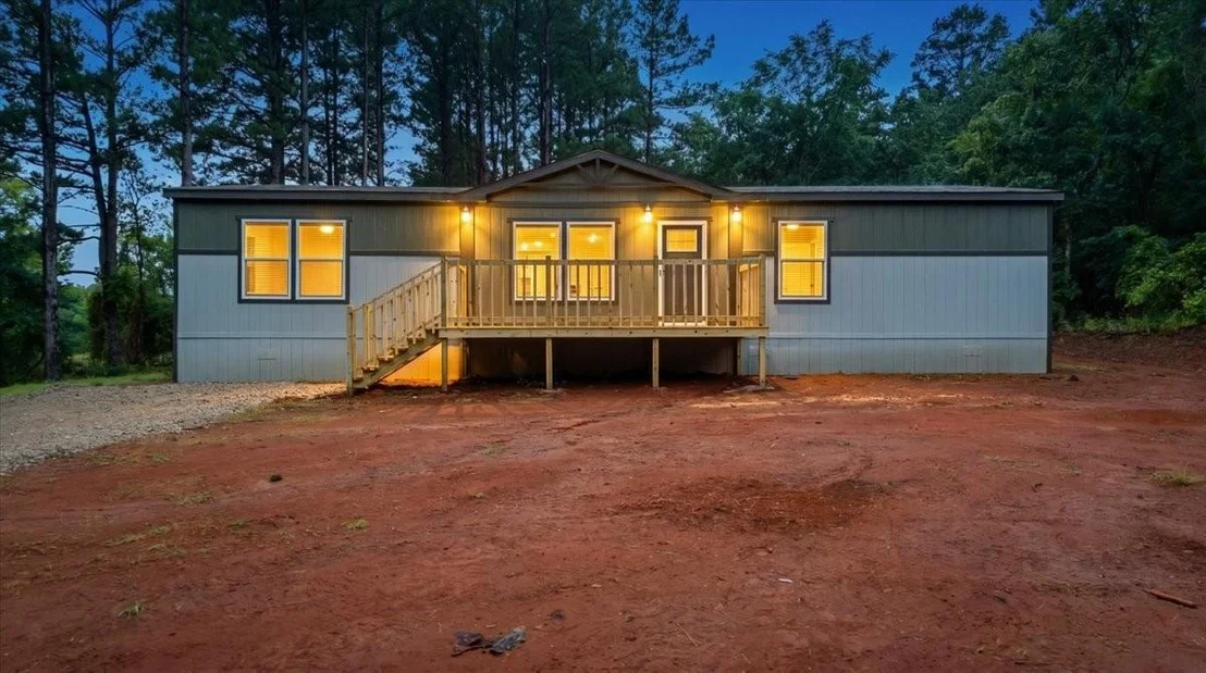 Photo of 18755 County Road 4104