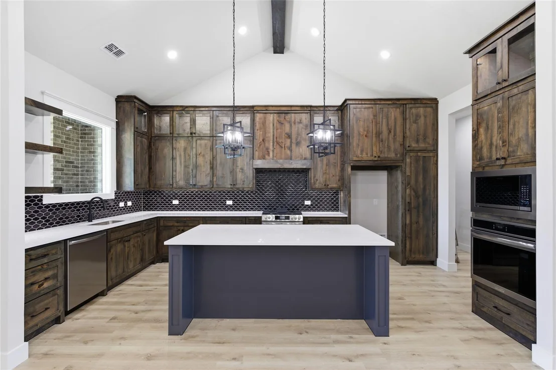 Photo of 713 Anne Road