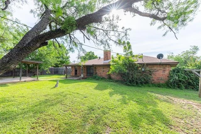 Photo of 1424 Sunset Drive