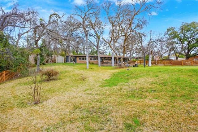 Photo of 2606 Birdcreek Drive