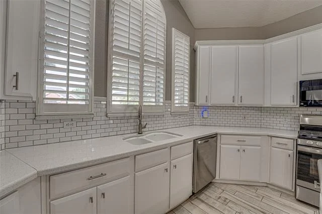 Photo of 1825 Ambrose Drive