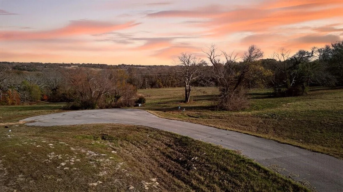 Photo of 6105 Overlook Point