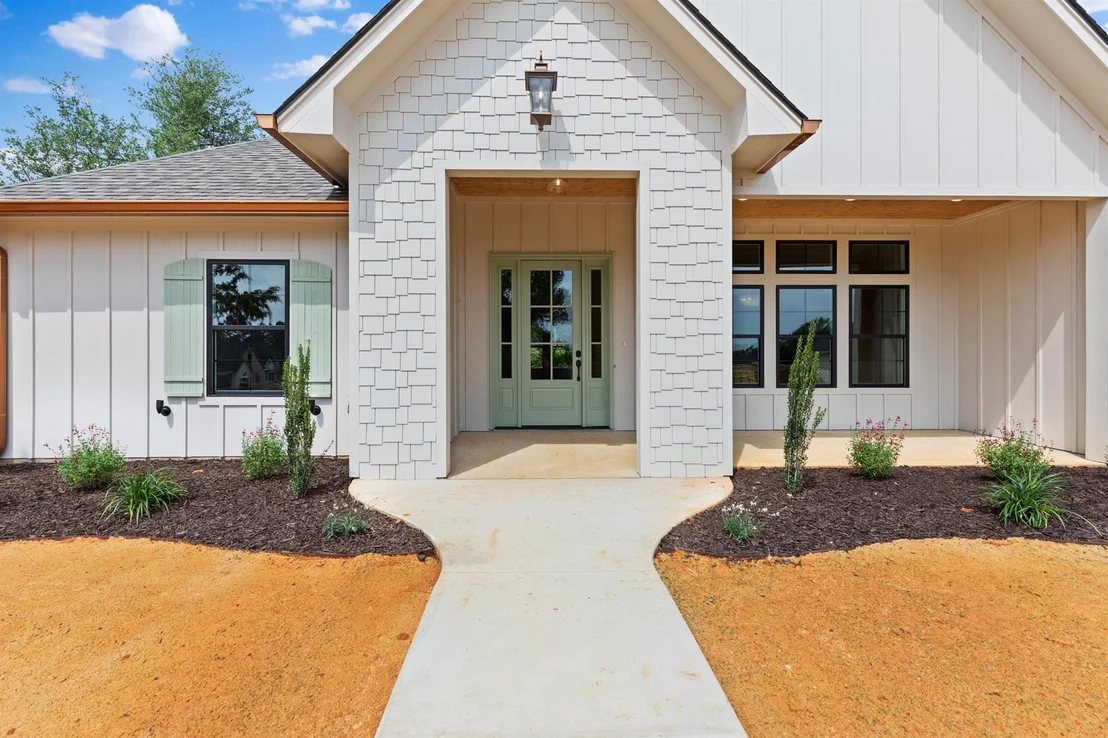 Photo of 17300 Woodcrest Circle