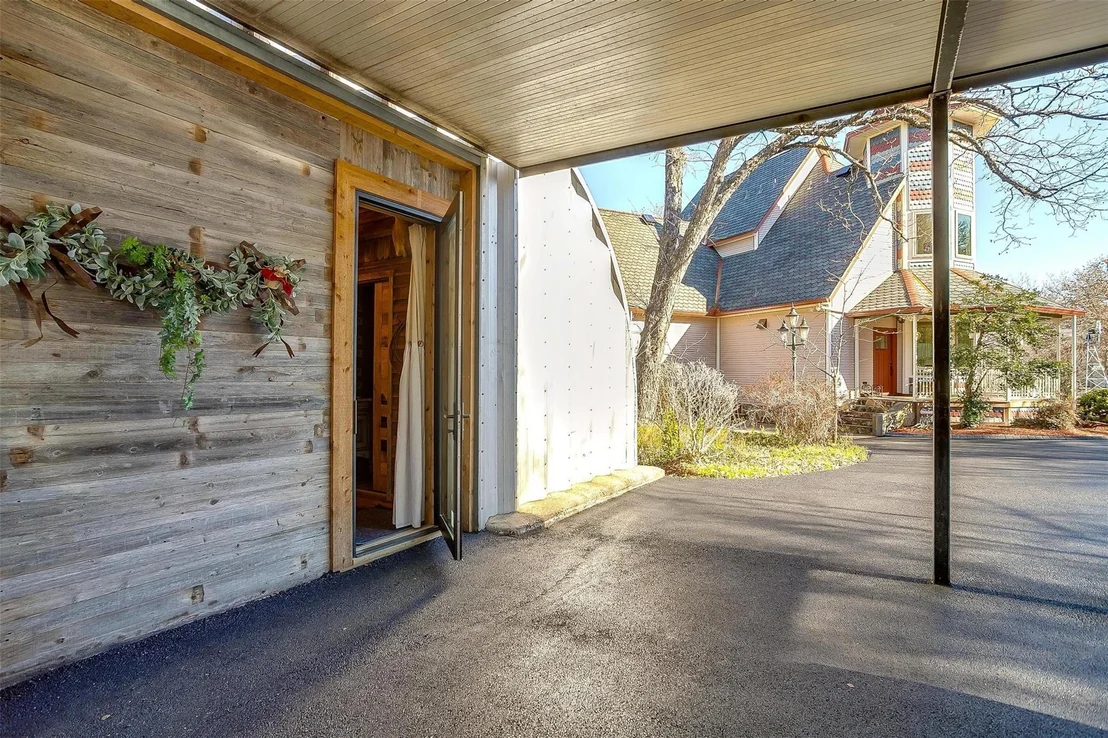 Photo of 10501 County Road 525