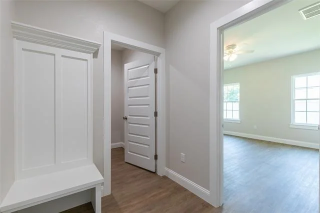 Photo of 3912 National Drive