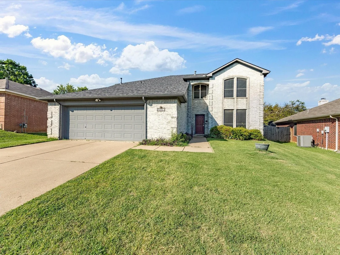 Photo of 5004 Vaquero Drive