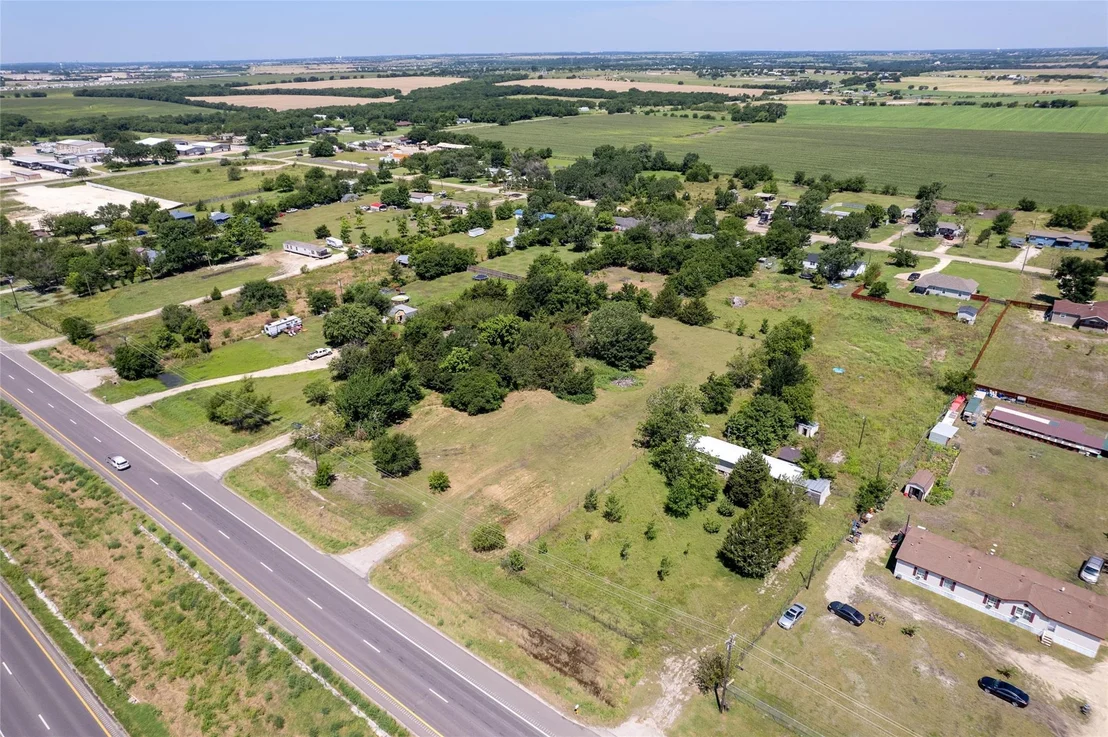 Photo of 9917 E Highway 67