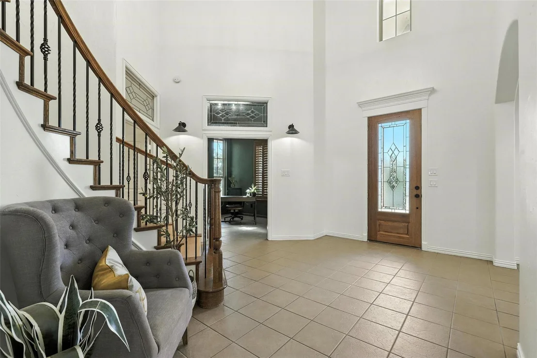 Photo of 381 Creek Bend Drive