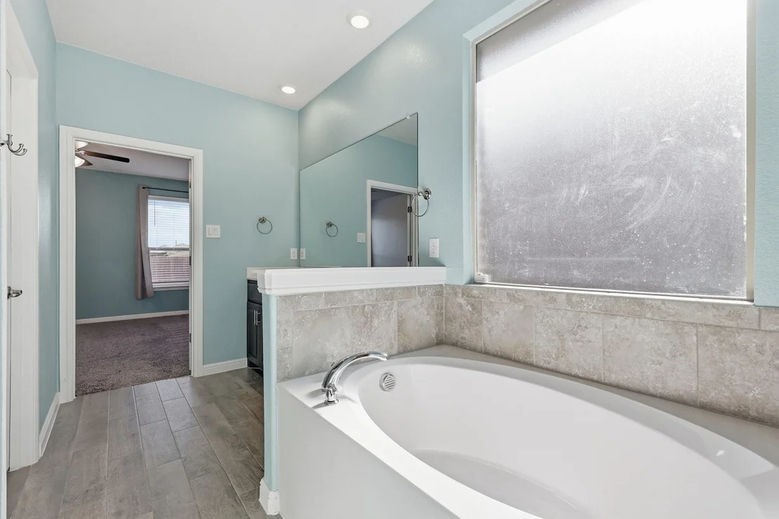 Photo of 1044 Blackhorse Trail