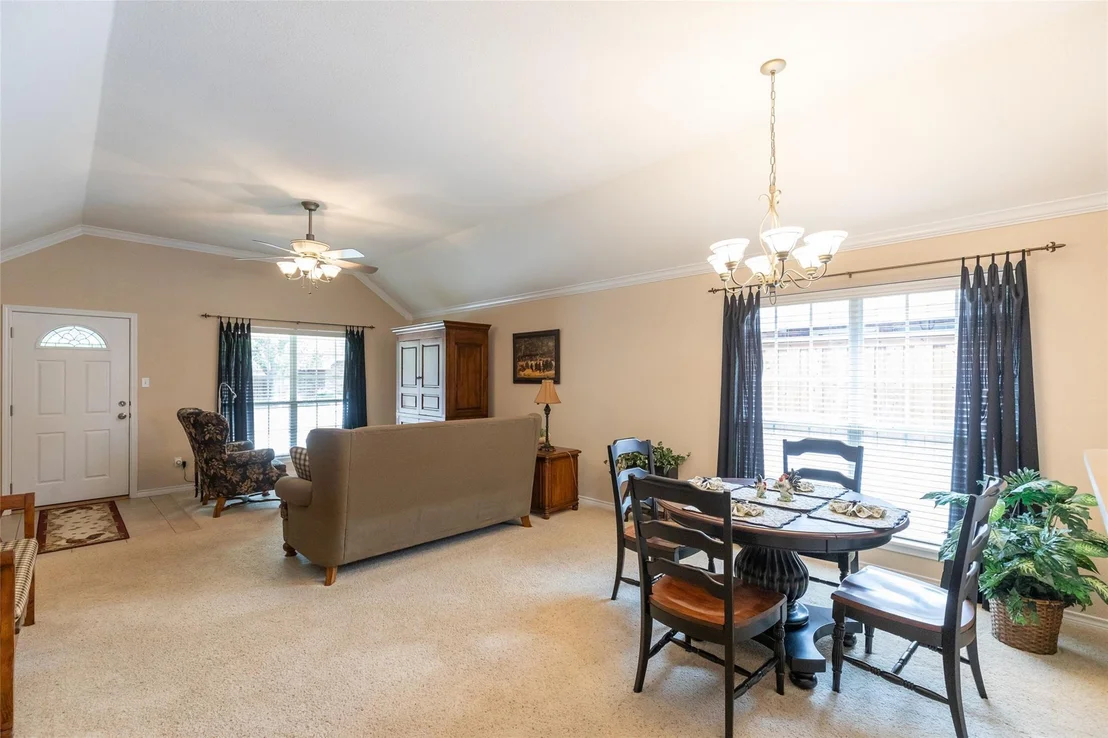 Photo of 3913 Garden Grove Lane