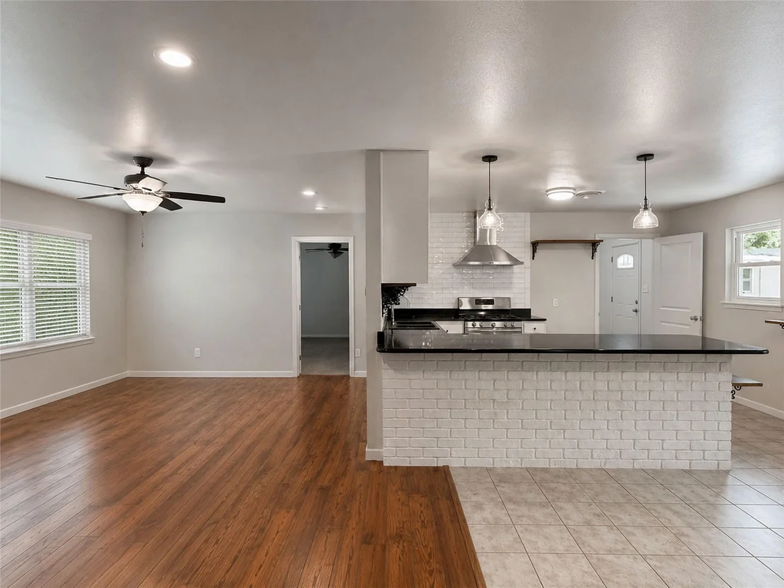 Photo of 617 Dunaway Lane