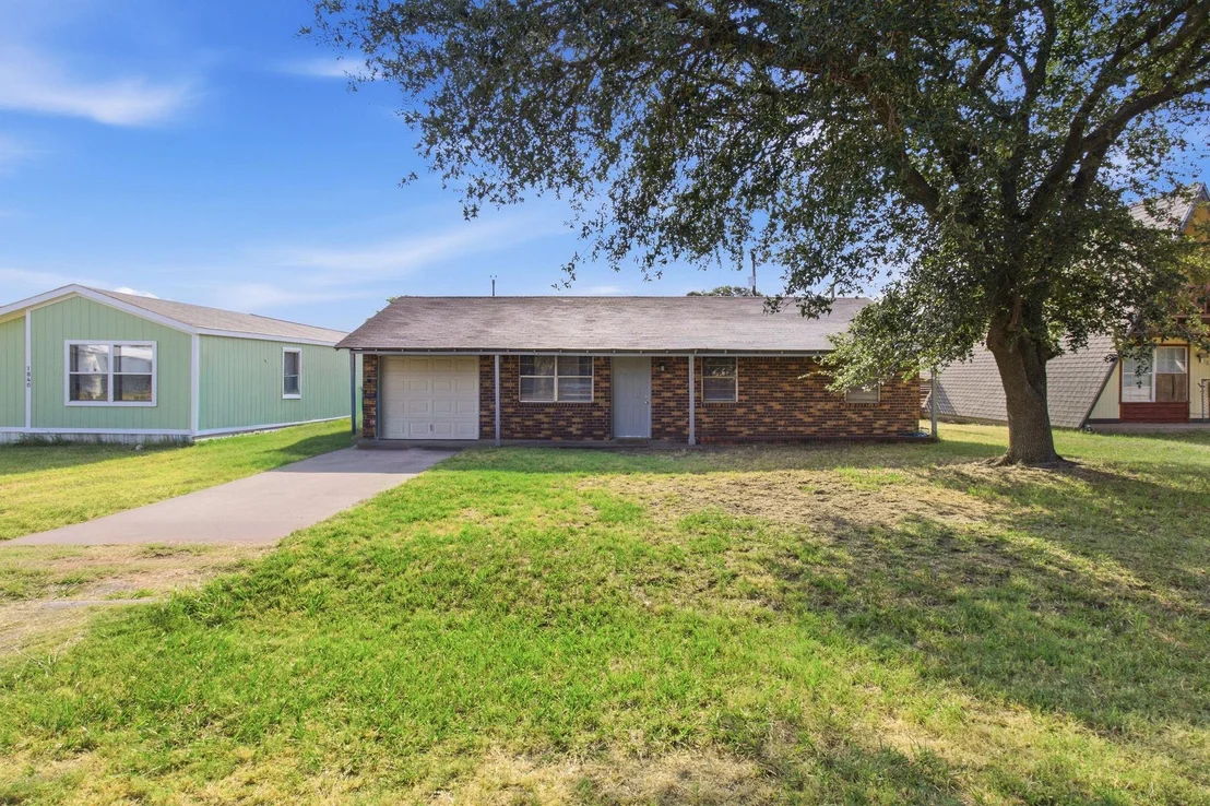 Photo of 1836 Coral Road