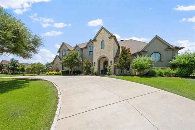 Photo of 1541 Winding Creek Road