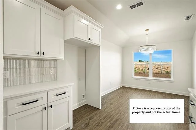 Photo of 7643 Hudson Way