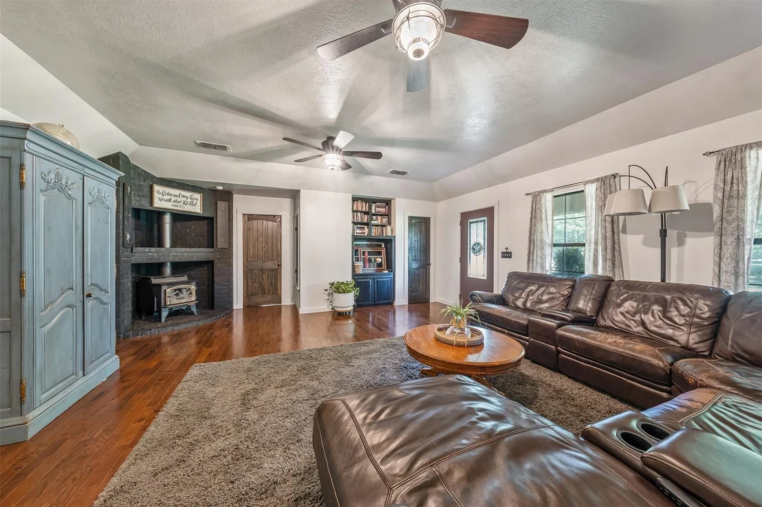 Photo of 15758 Audrey Lane
