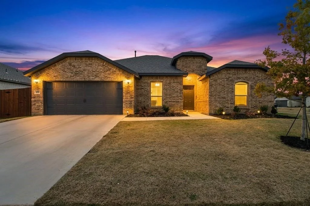 Photo of 437 Falcon Way