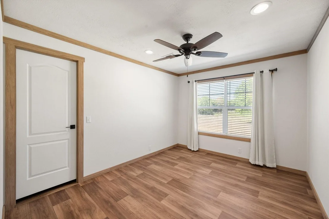Photo of 716 N Wright Avenue