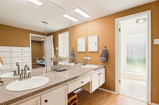 Photo of 6652 Talbot Parkway