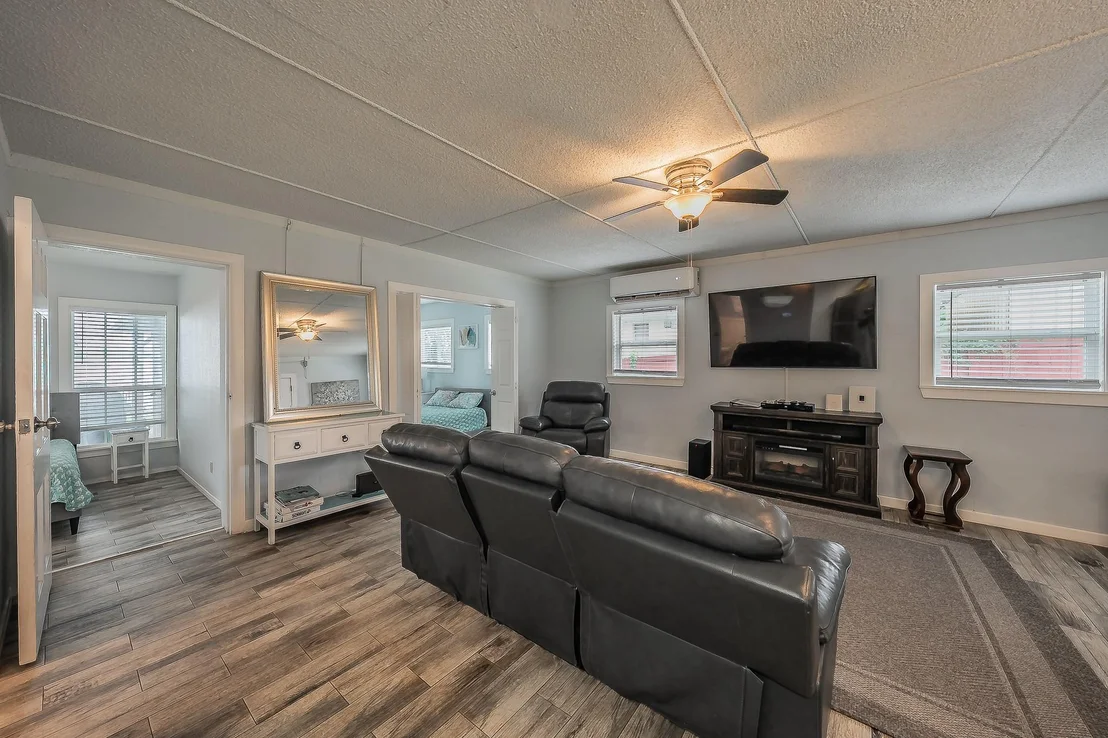 Photo of 14064 Rucker Street