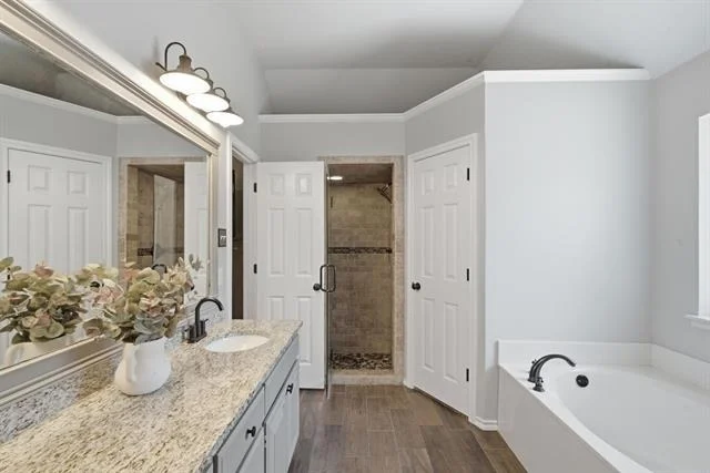 Photo of 1703 Oakmeadow Drive